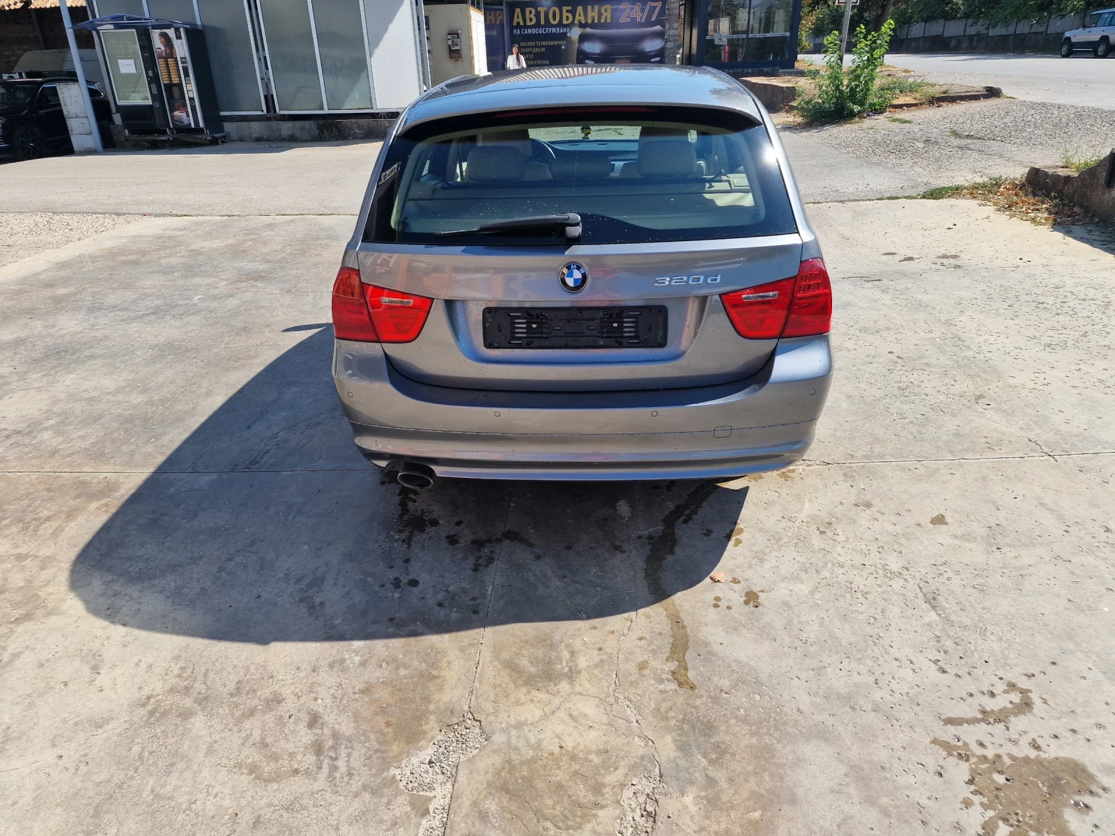BMW 320, снимка 5 - Автомобили и джипове - 56154894