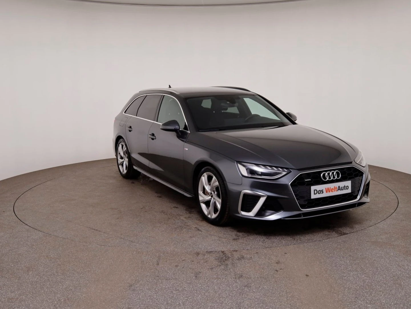 Audi A4, снимка 5 - Автомобили и джипове - 56420947