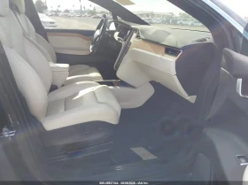 Tesla Model X Long Range, снимка 5