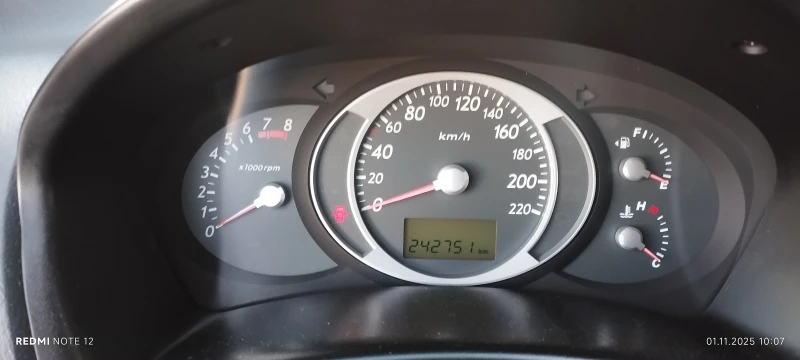 Hyundai Tucson, снимка 9 - Автомобили и джипове - 52015275