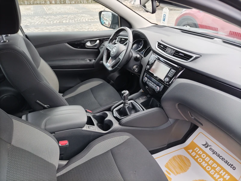 Nissan Qashqai 1.3 TCe 140к.с./Acenta, снимка 14 - Автомобили и джипове - 46478308