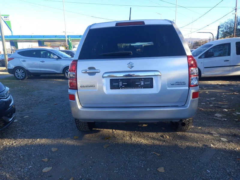 Suzuki Grand vitara 2.4i 169k.c.Swiss Edition, NAVI, снимка 3 - Автомобили и джипове - 47884018