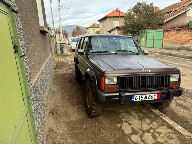 Jeep Cherokee, снимка 1 - Автомобили и джипове - 49280949