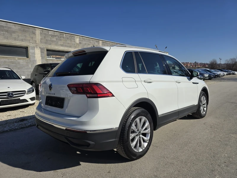 VW Tiguan 2.0TDI - 150к.с. - Facelift, снимка 4 - Автомобили и джипове - 49370661