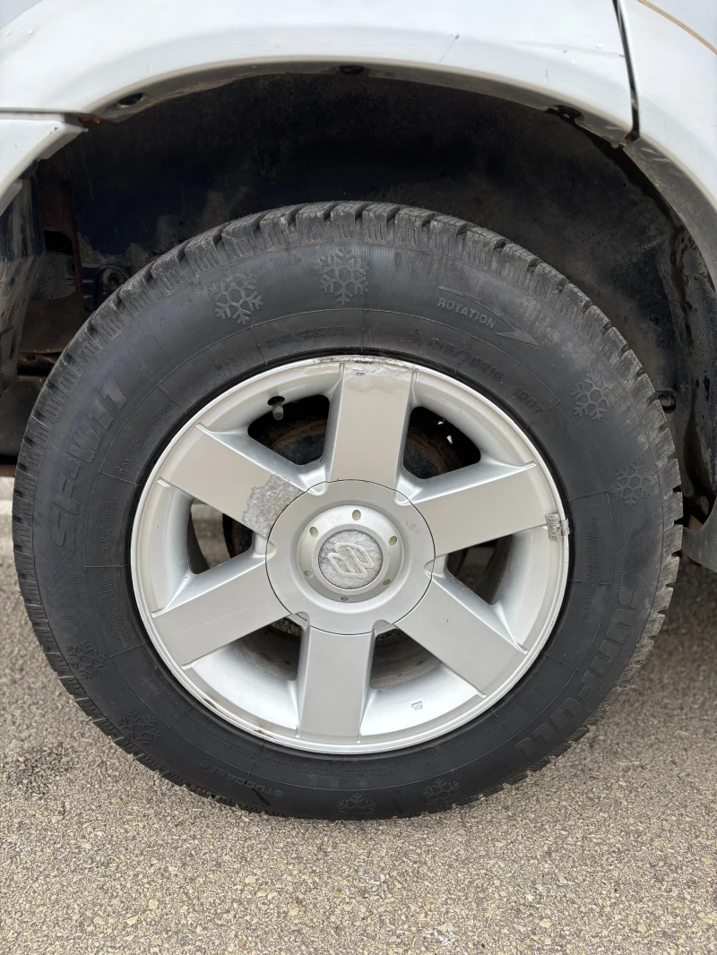 Suzuki Grand vitara, снимка 10 - Автомобили и джипове - 52270897