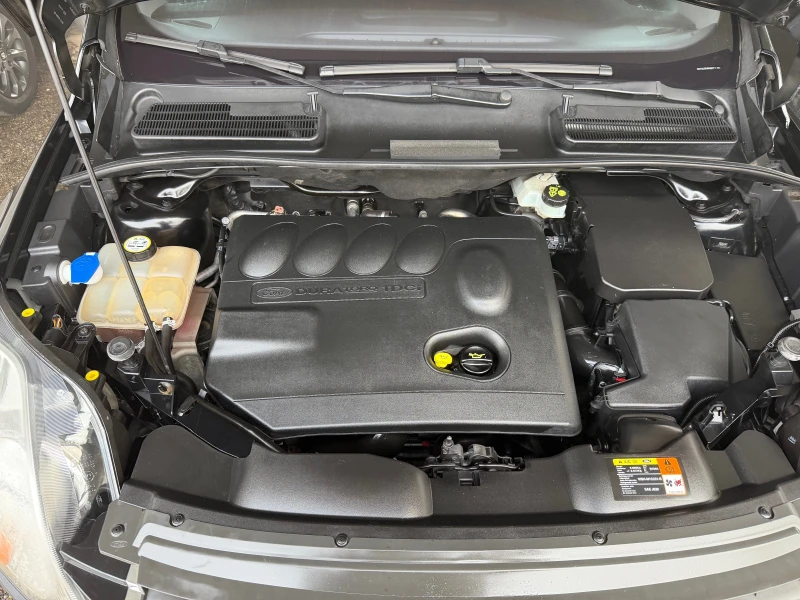 Ford Kuga 2.0TDCI* 4X4* TITANIUM, снимка 14 - Автомобили и джипове - 52755119