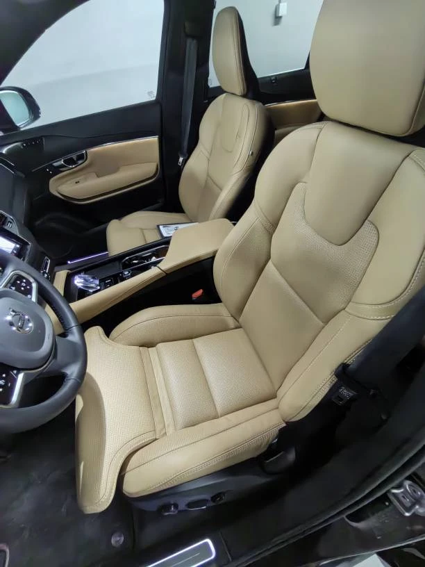 Volvo Xc90 бензин- електричество  - изображение 10