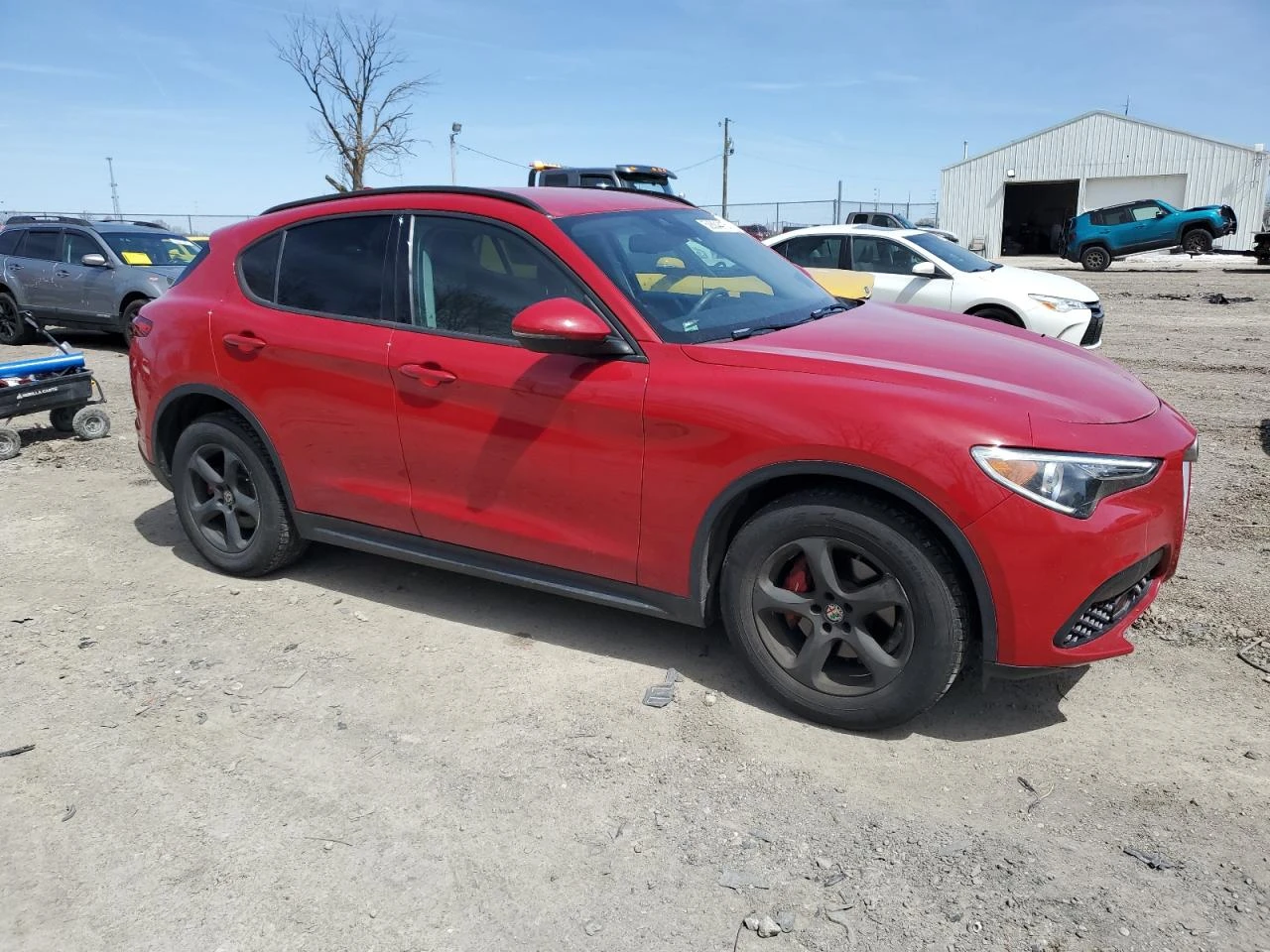 Alfa Romeo Stelvio  - изображение 2