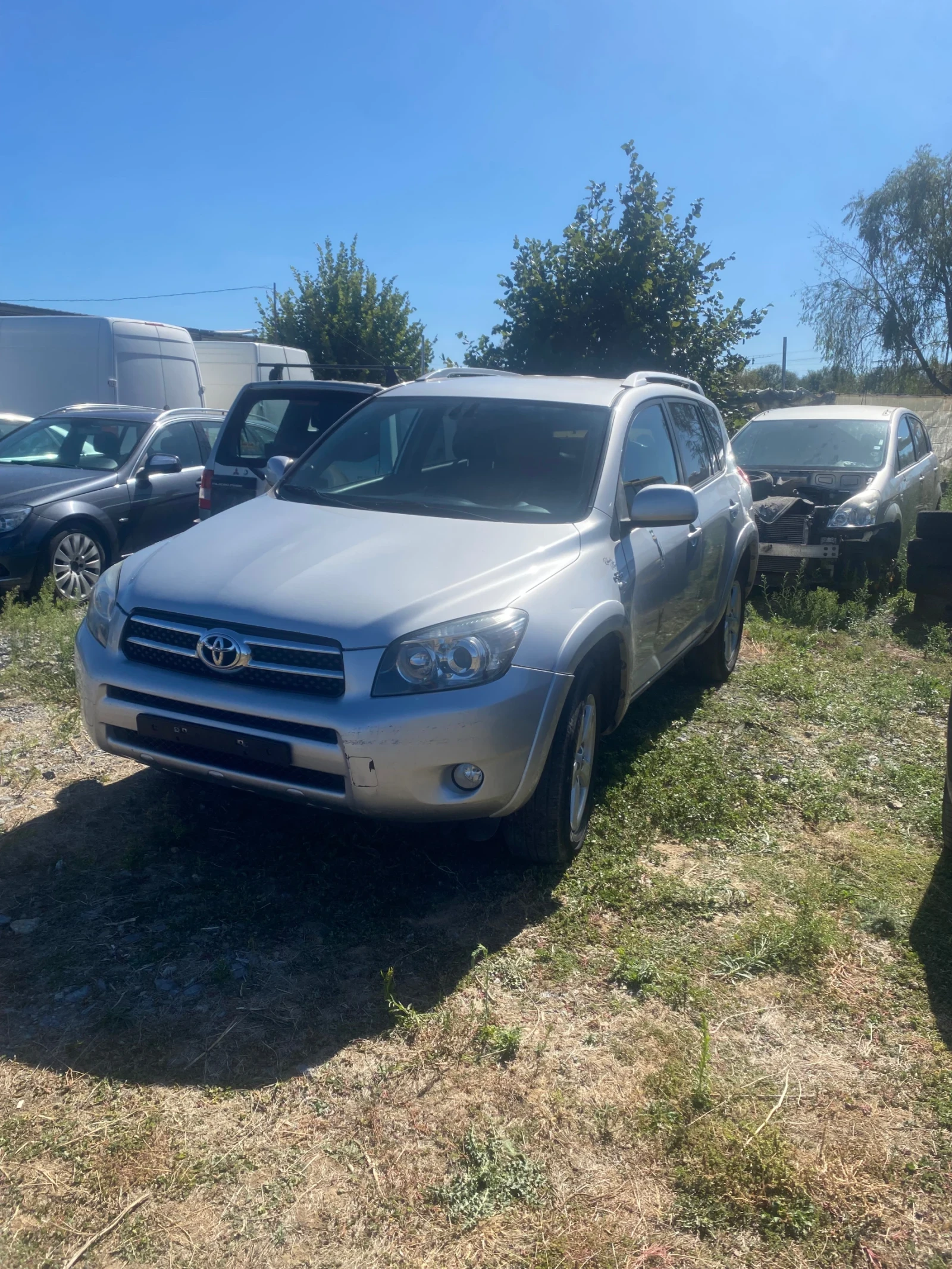 Toyota Rav4  - изображение 4