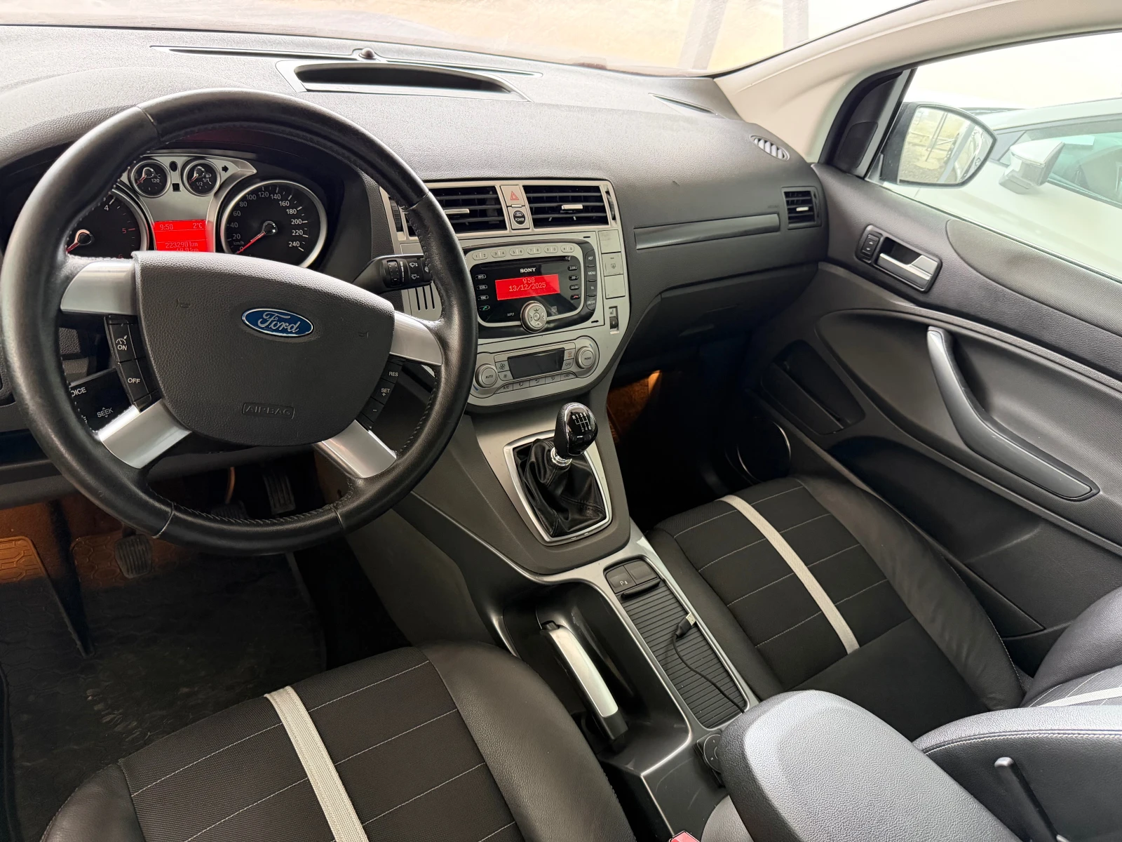 Ford Kuga 2.0TDCI* 4X4* TITANIUM | Mobile.bg � ����������� 15