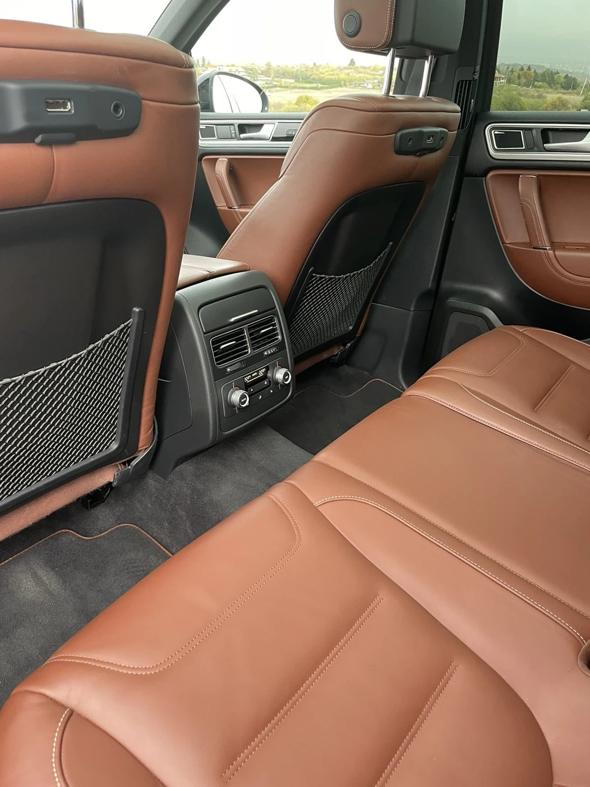 VW Touareg 3.0tdi 262к.с. - изображение 6