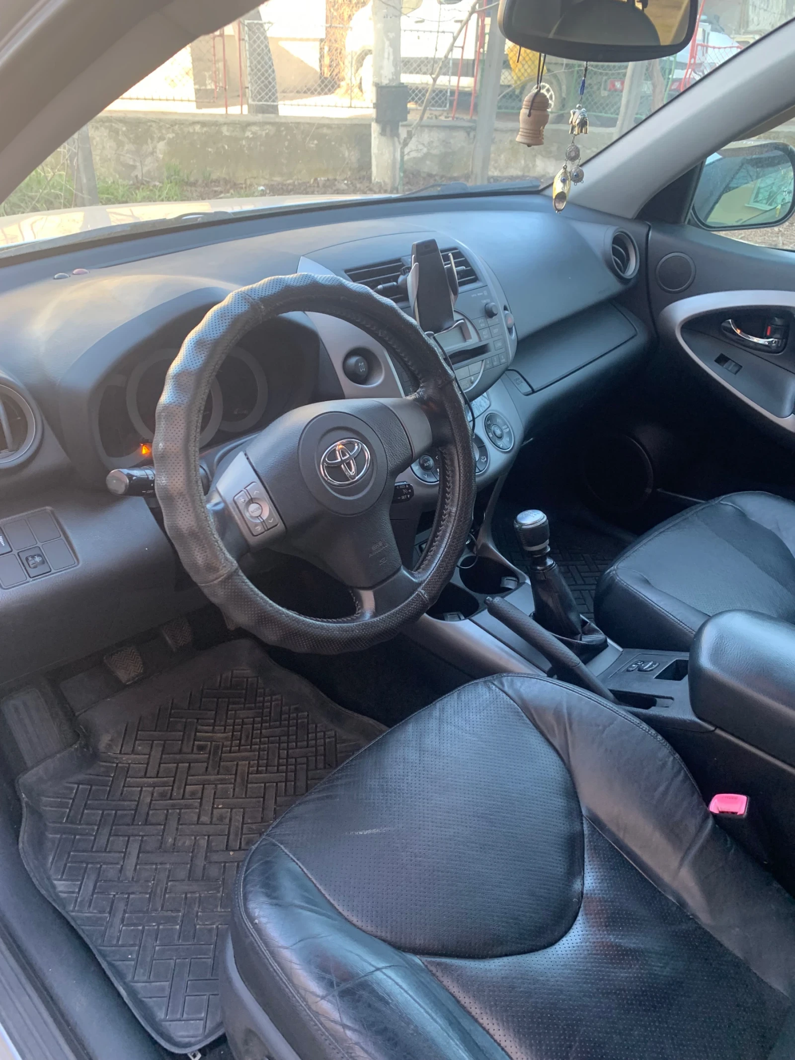 Toyota Rav4, снимка 4 - Автомобили и джипове - 53778047