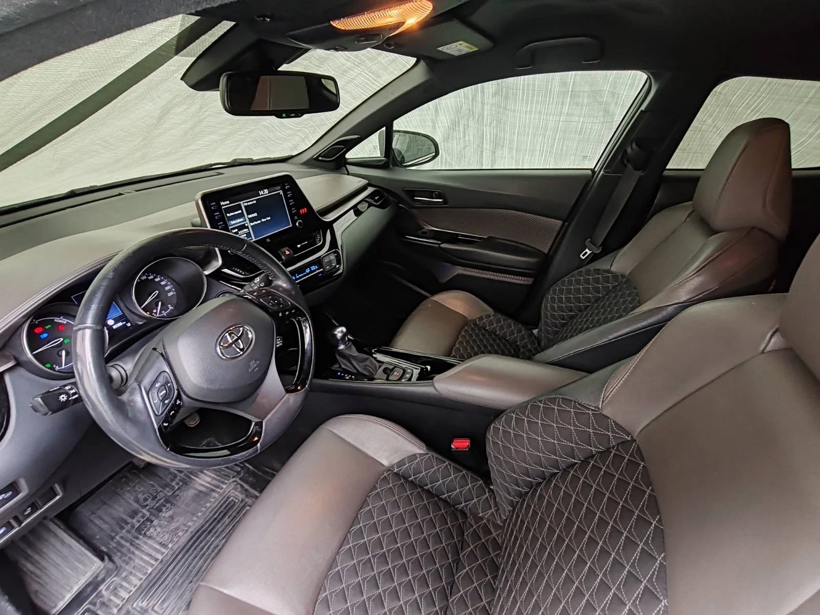 Toyota C-HR JBL C-Style, снимка 5 - Автомобили и джипове - 53906613