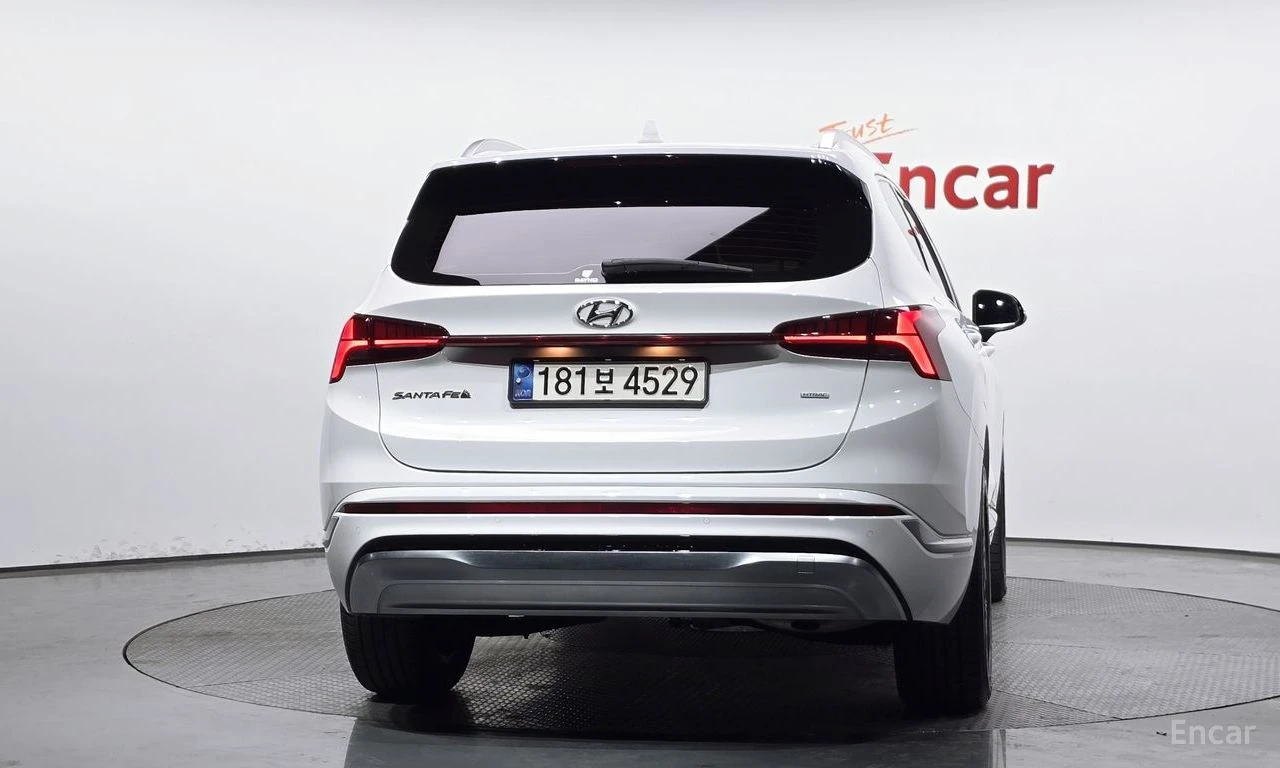 Hyundai Santa fe 2.5T* CALLIPGRAPHY* DISTRONIC* HEAD-UP* ОБДУХВАНЕ, снимка 3 - Автомобили и джипове - 55029650