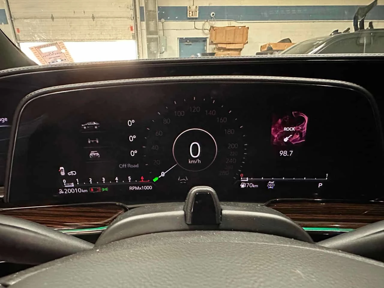 Cadillac Escalade * 4WD Premium Luxury* АВТОКРЕДИТ БЕЗ ПЪРВОНАЧАЛНА*, снимка 8 - Автомобили и джипове - 55164238