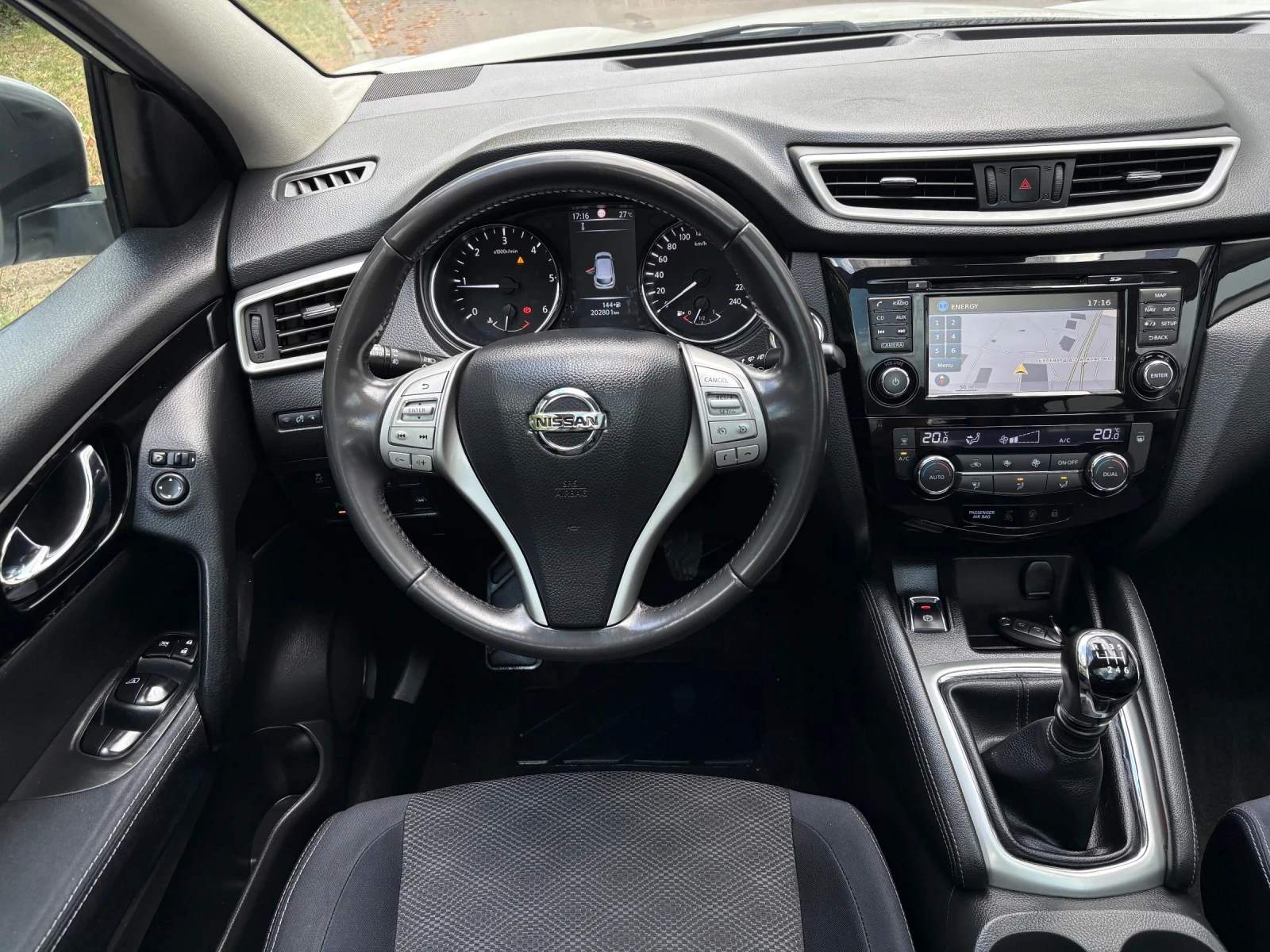 Nissan Qashqai 1.5 DCI NTEC KEYLESS-GO 360 CAMERA, снимка 11 - Автомобили и джипове - 55195676