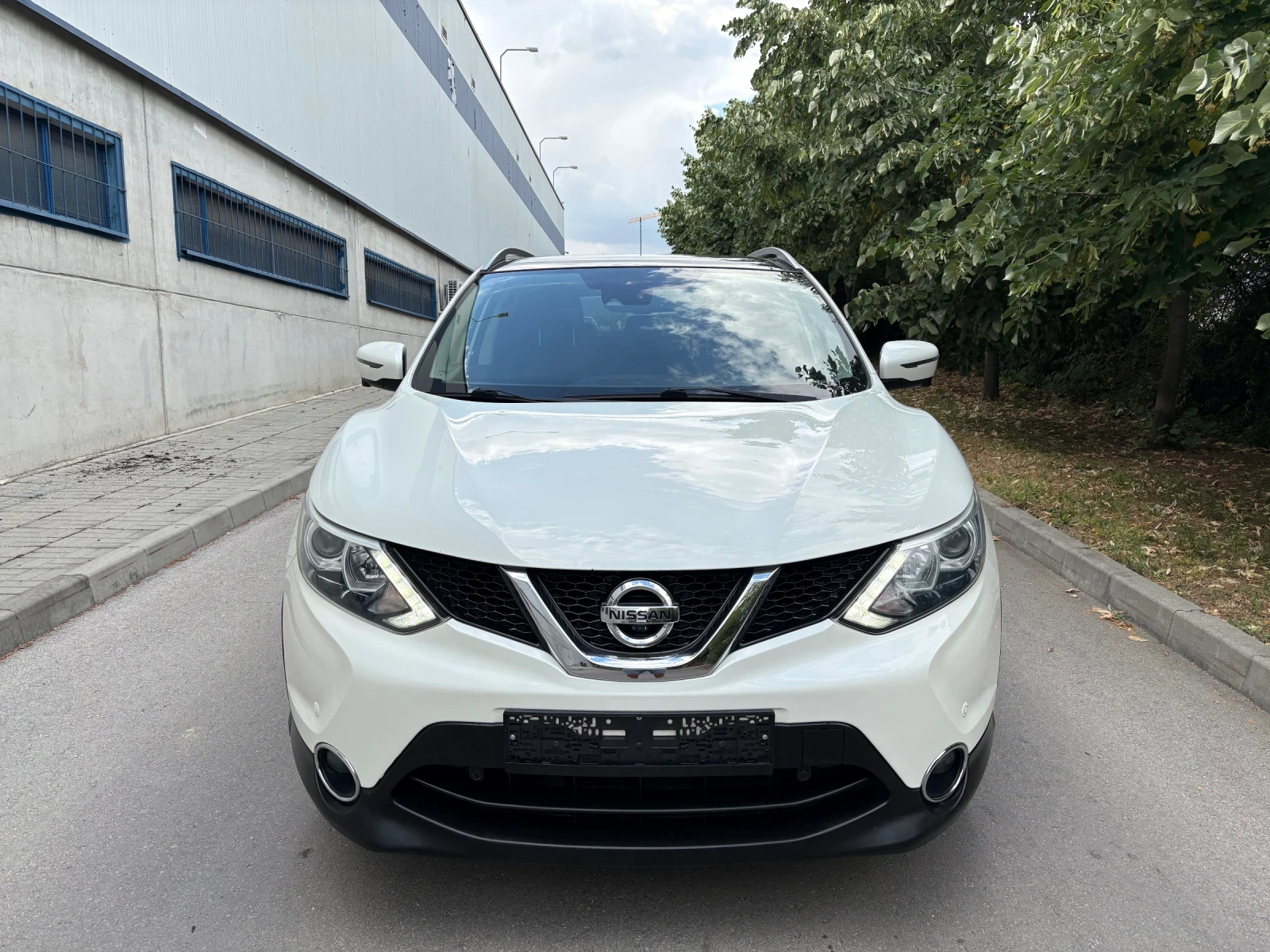 Nissan Qashqai 1.5 DCI NTEC KEYLESS-GO 360 CAMERA, снимка 2 - Автомобили и джипове - 55195676