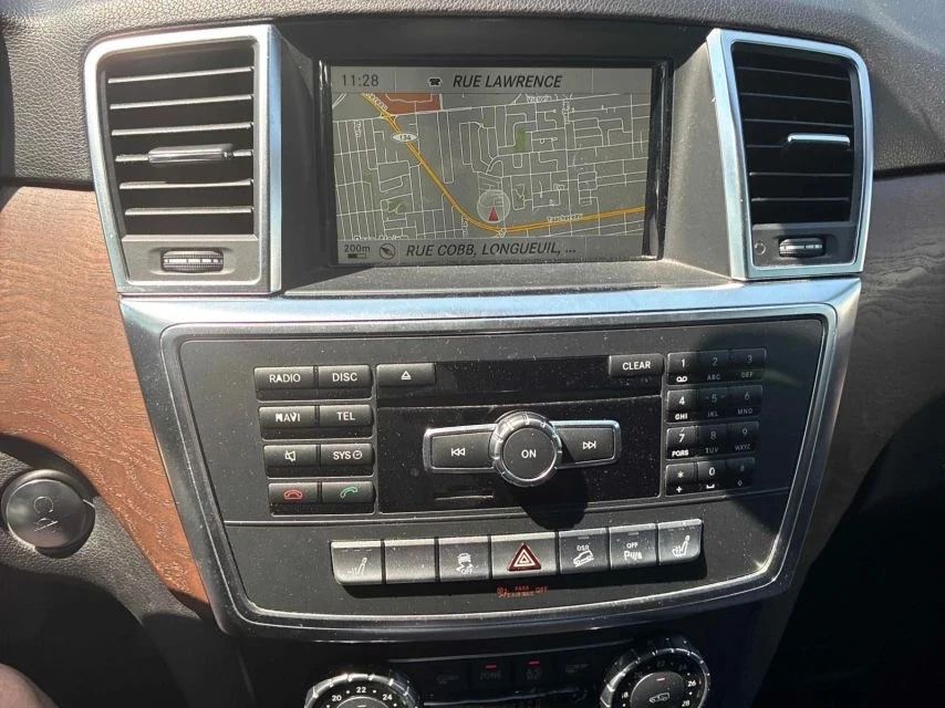 Mercedes-Benz ML 350 Amg-pack* 360* H&K* Pano* Keyless, снимка 8 - Автомобили и джипове - 55255031