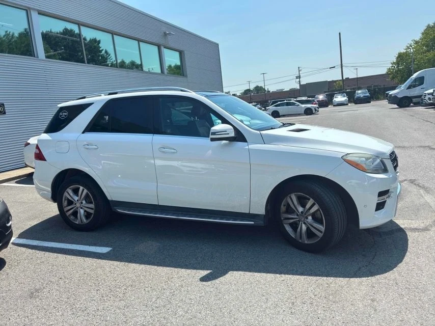 Mercedes-Benz ML 350 Amg-pack* 360* H&K* Pano* Keyless, снимка 4 - Автомобили и джипове - 55255031