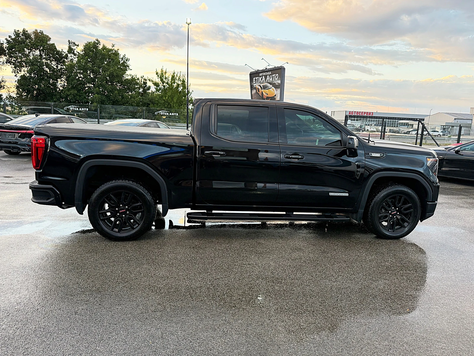 Gmc Sierra DIZEL-Black Edition-Led-Bixenon-3D-Navi-����� ���� | Mobile.bg � ����������� 7