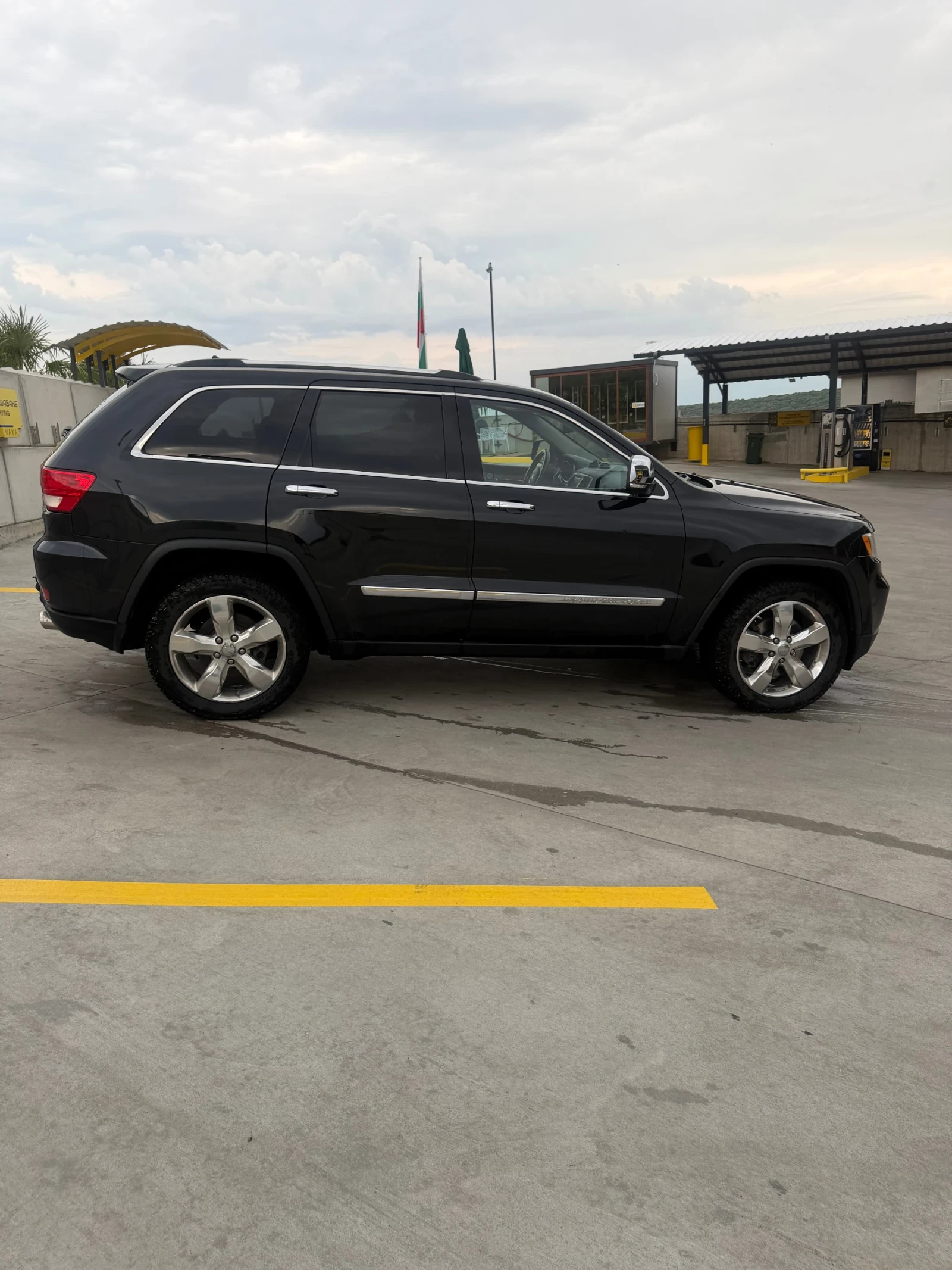 Jeep Grand cherokee, снимка 7 - Автомобили и джипове - 55383366