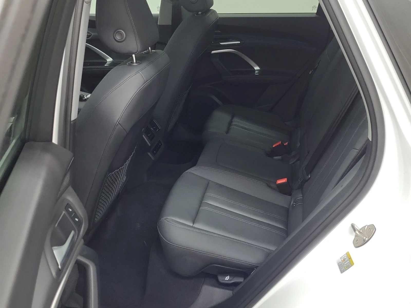 Audi Q5 QUATTRO * НОВА * ПАНОРАМА * HEAD UP * 2 КЛЮЧА * , снимка 11 - Автомобили и джипове - 55467850