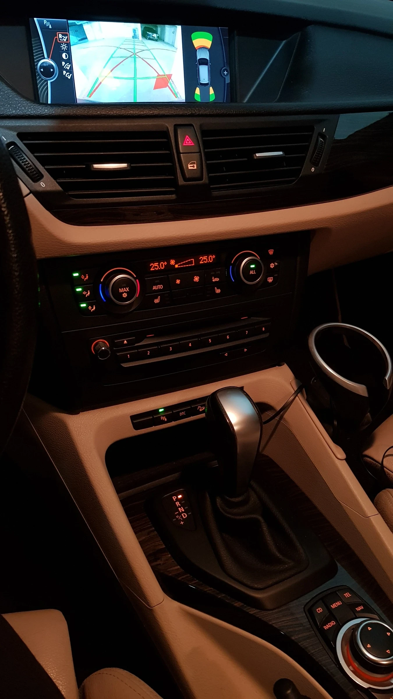 BMW X1 2.0Disel 177кс. 4х4 АТ , снимка 10 - Автомобили и джипове - 55665483