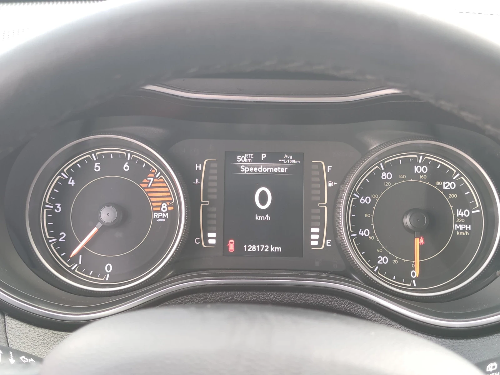 Jeep Cherokee 3.2 Latitude Plus, снимка 9 - Автомобили и джипове - 56241847
