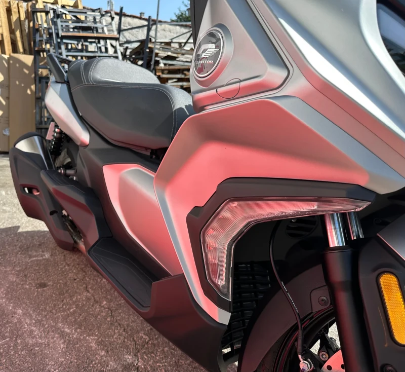 QJMotor FORT 4.0, снимка 11 - Мотоциклети и мототехника - 51593267