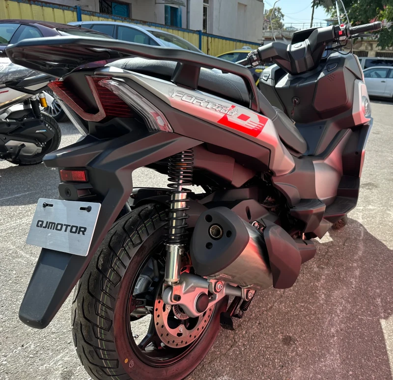 QJMotor FORT 4.0, снимка 10 - Мотоциклети и мототехника - 51593267