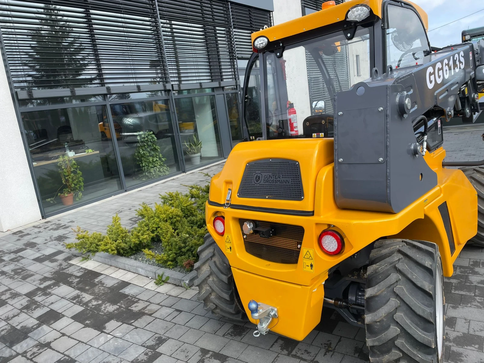 Телескопични товарачи Друга ТОВАРАЧ GUNTER GROSSMANN GG613S - изображение 3