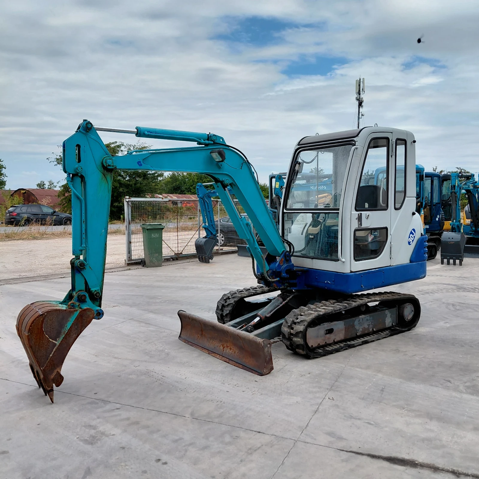 Багер Hitachi 30J * ПРОМОЦИЯ * 