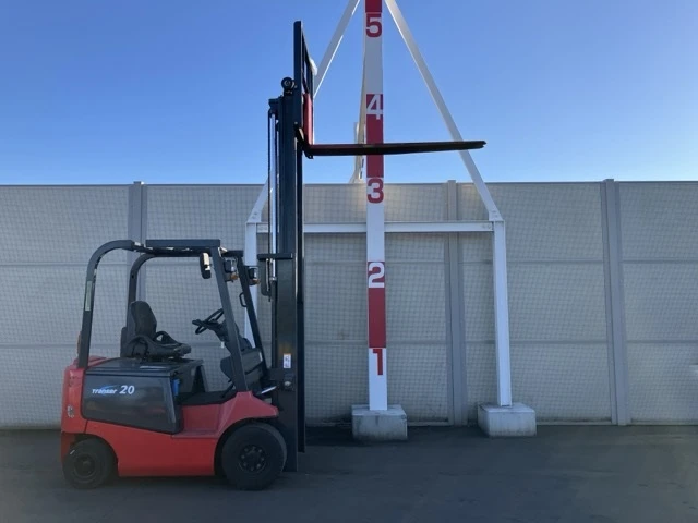 Електрокар Mitsubishi 2 TON НОВ ВНОС, снимка 8 - Индустриална техника - 56270661