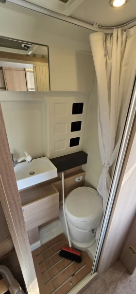 Кемпер Giottiline Giottivan 54T, снимка 9