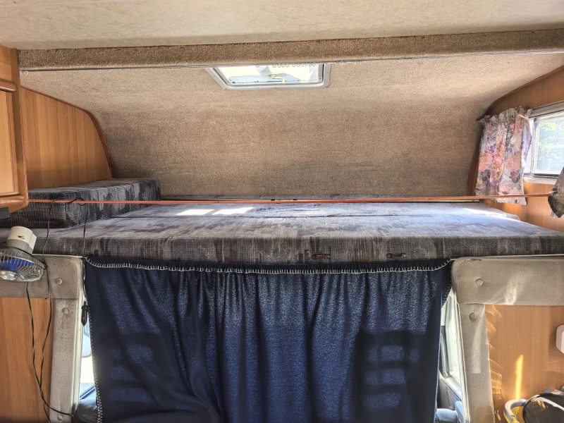 Кемпер Peugeot J 5 CHAUSSON, снимка 10 - Каравани и кемпери - 50849331