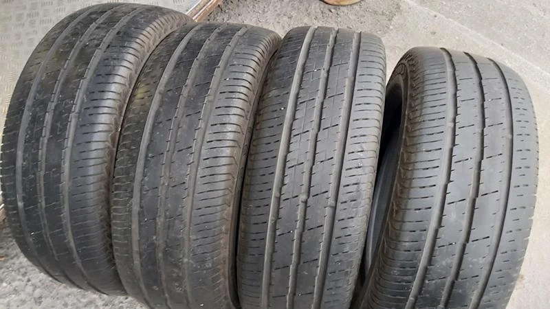 Гуми Летни 235/65R16, снимка 1 - Гуми и джанти - 28165925