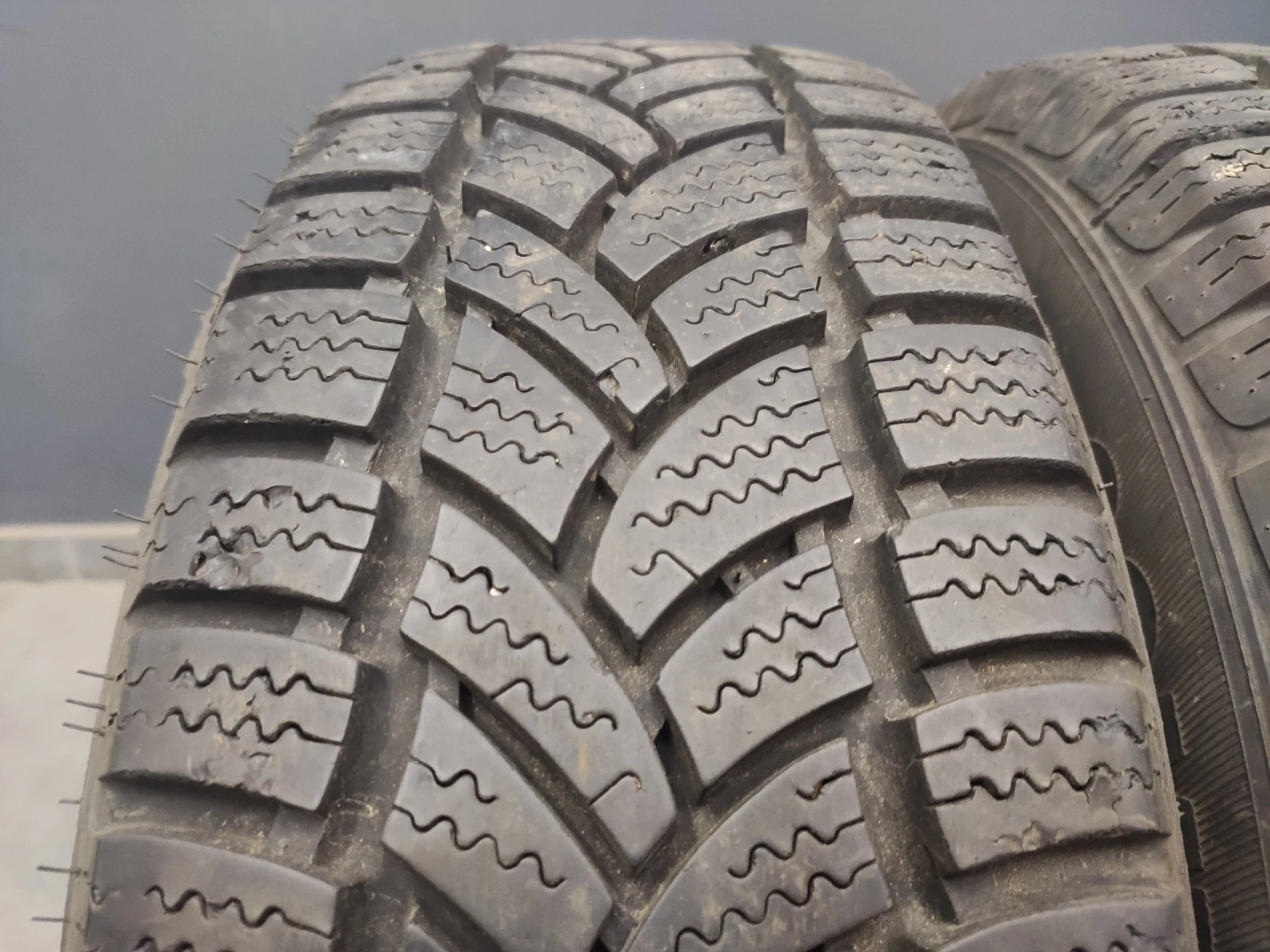  215/65R16 | Mobile.bg   1