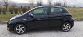 Toyota Yaris 1.5 i HYBRID Euro 6, снимка 2