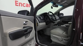 Kia Carnival ПОДГРЕВ ВОЛАН* КРАЙНА ЦЕНА, снимка 11