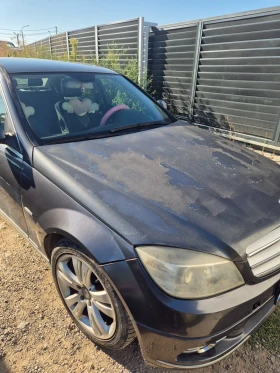 Mercedes-Benz C 200, снимка 13