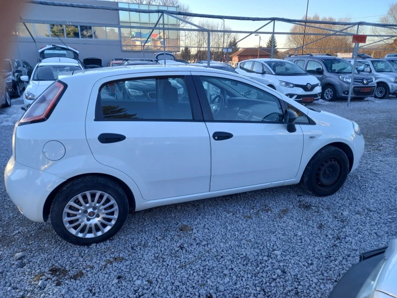 Fiat Punto 1.3M-jet, снимка 6 - Автомобили и джипове - 44076960