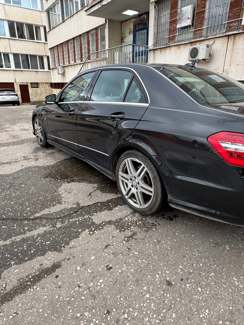 Mercedes-Benz E 250, снимка 6 - Автомобили и джипове - 48378000