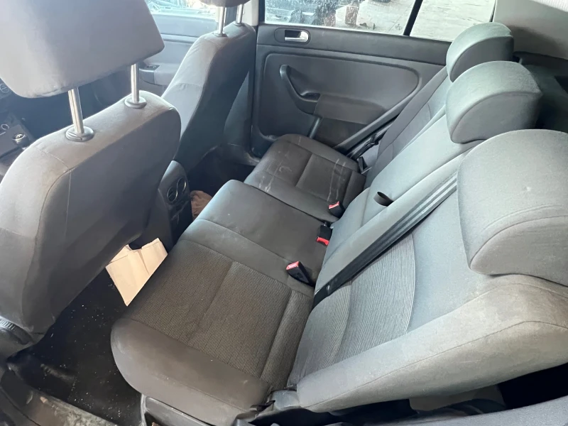 VW Golf Plus 1.9TDI, снимка 8 - Автомобили и джипове - 52645390