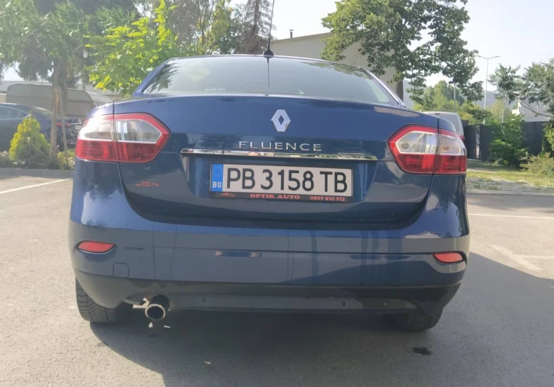 Renault Fluence 1.6 16v, снимка 4 - Автомобили и джипове - 51367083