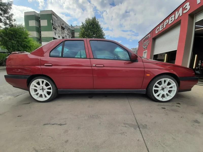 Alfa Romeo 155