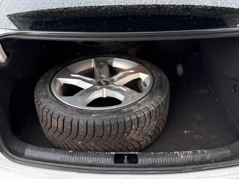 Audi A3 2.0Т седан* Подгрев* H&R Окачване* STAGE 1, снимка 10 - Автомобили и джипове - 52317850