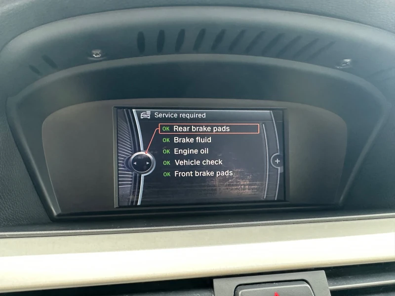 BMW 320 d Facelift , снимка 8 - Автомобили и джипове - 52018268