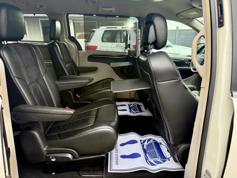Chrysler Gr.voyager 2.8 CRDI 7-МЕСТЕН/КОЖА/АВТОМАТ/НАВИ, снимка 11 - Автомобили и джипове - 52055221