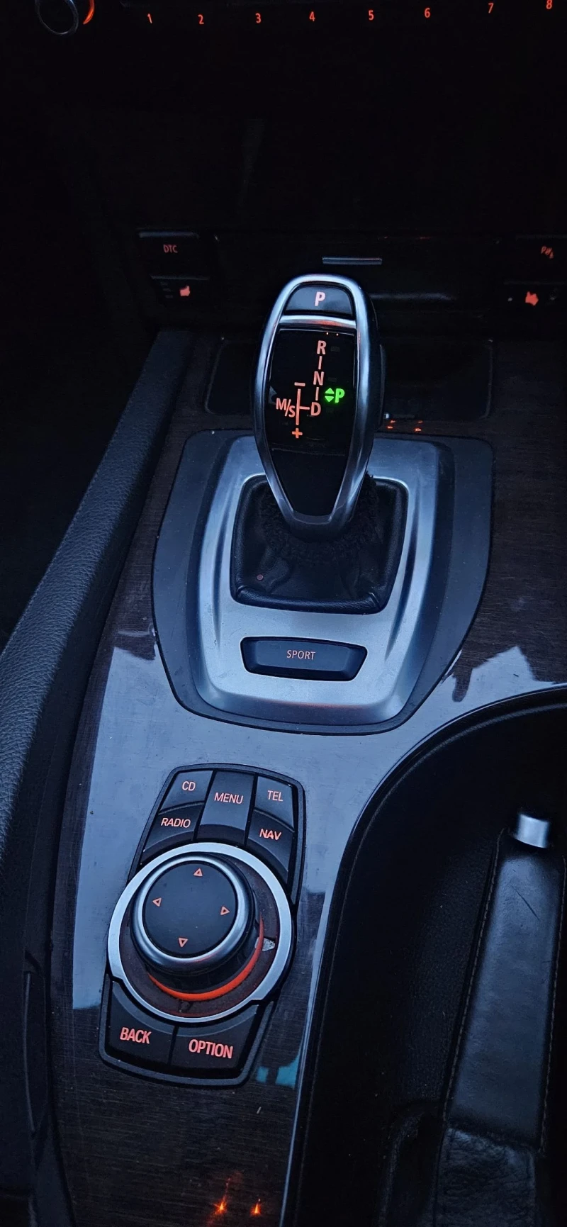 BMW 530, снимка 8 - Автомобили и джипове - 52437995