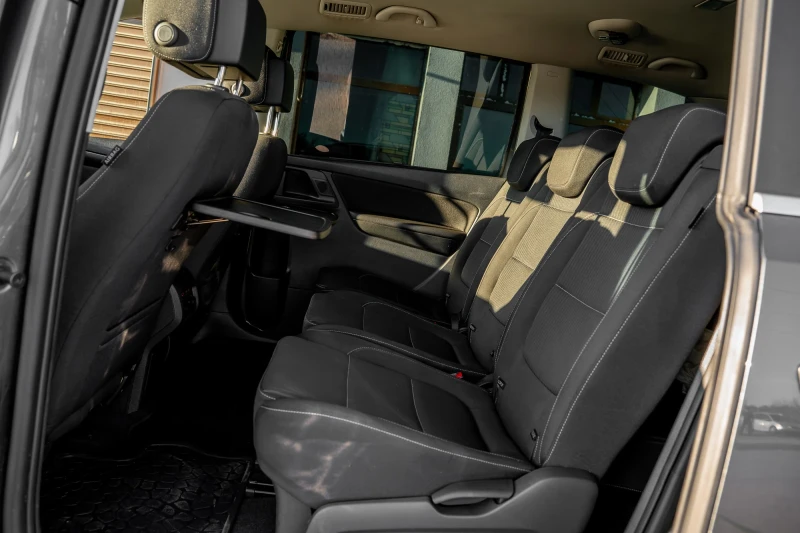 Seat Alhambra 2.0TDI-150, FACE LIFT, 7 МЕСТЕН, снимка 10 - Автомобили и джипове - 52668498